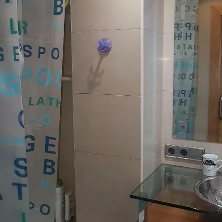Апартаменти Apto Cimavilla. Wifi Gratuito. Vut-827-as